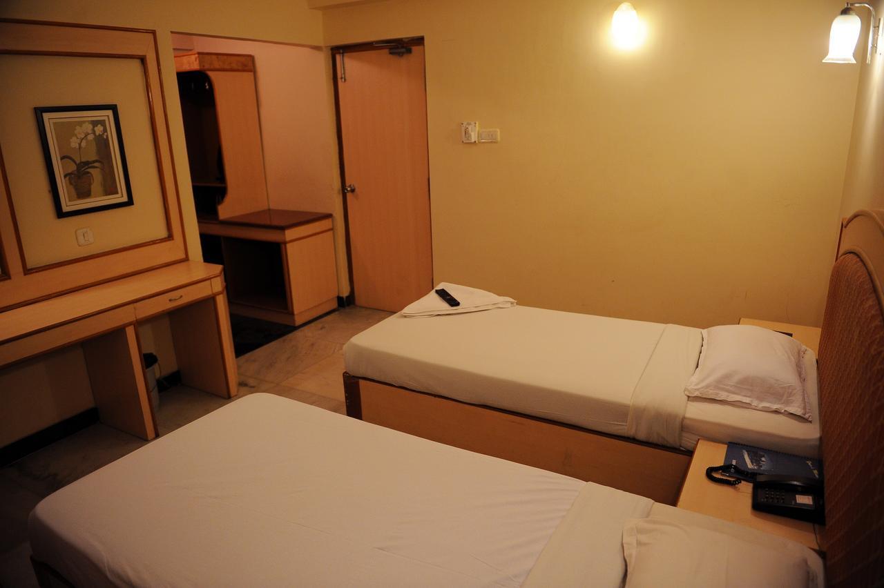 Mount Heera Hotel Chennai Exterior photo